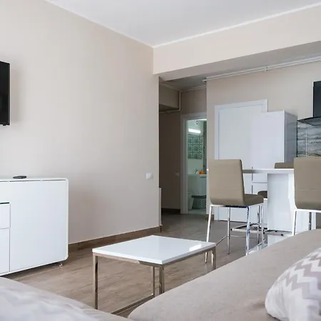Luxury 2-room Apartments, Mamaia, Romania
